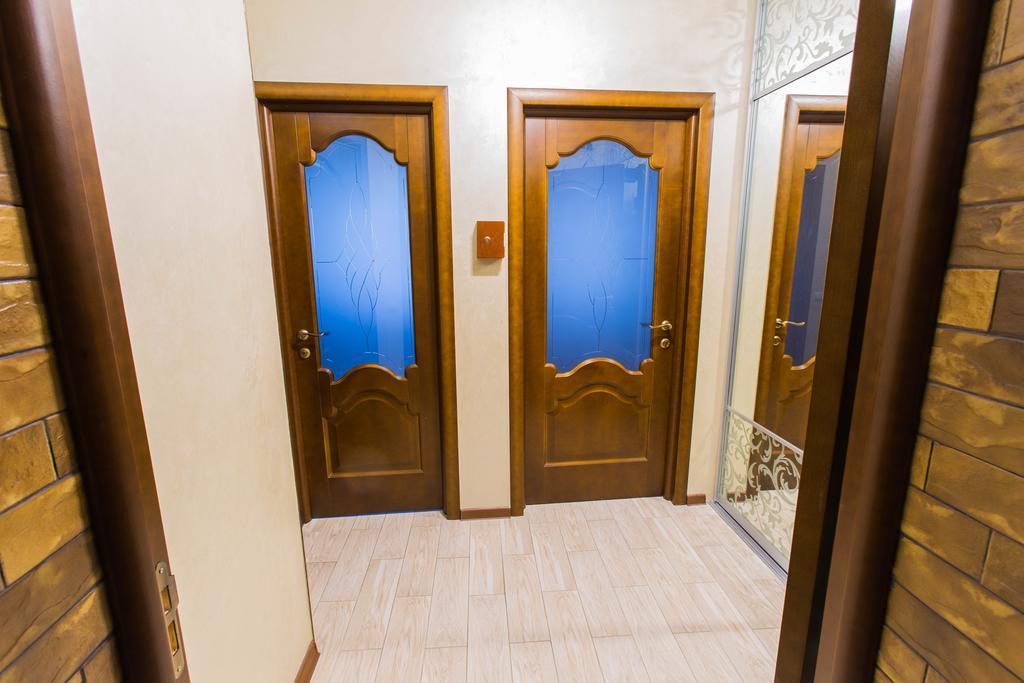 Modern Apartment On Akademika Sakharova 27A Ivano-Frankivsk Ngoại thất bức ảnh